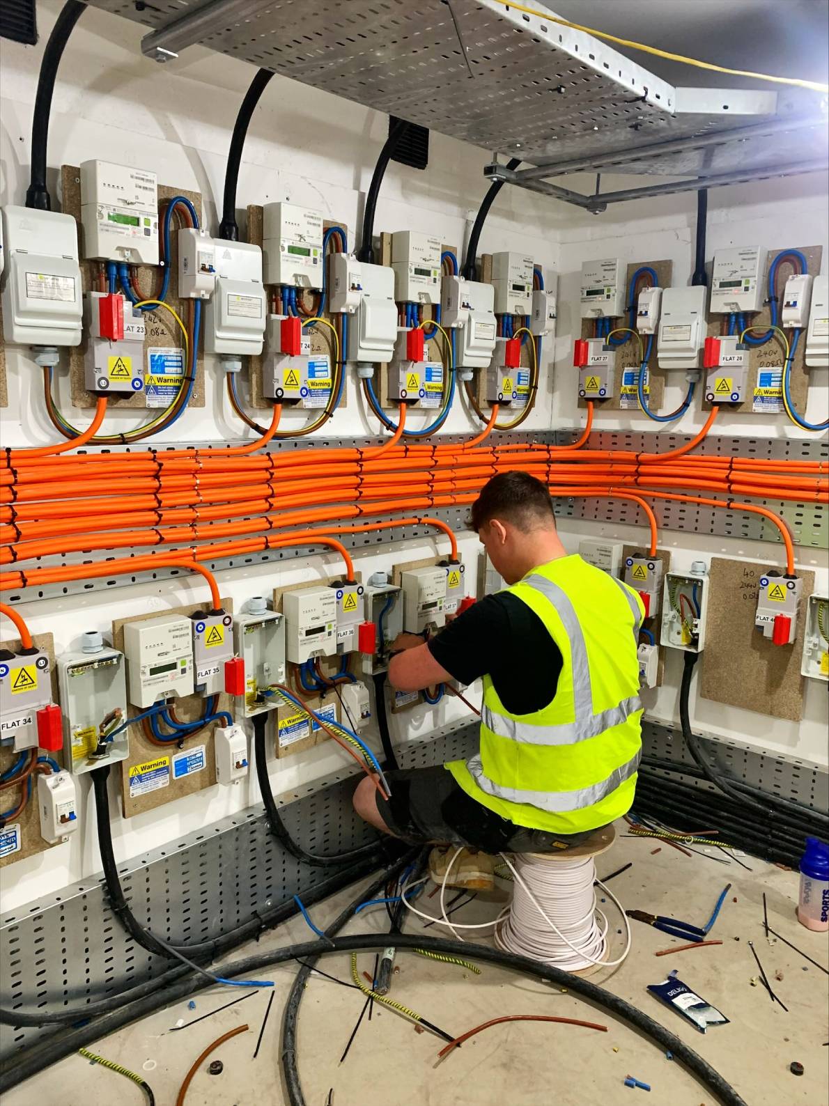 domestic electrician